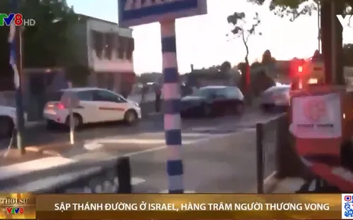 Sập khán đài thánh đường ở Israel