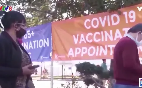 Người Mỹ ngày càng ủng hộ tiêm vaccine COVID-19