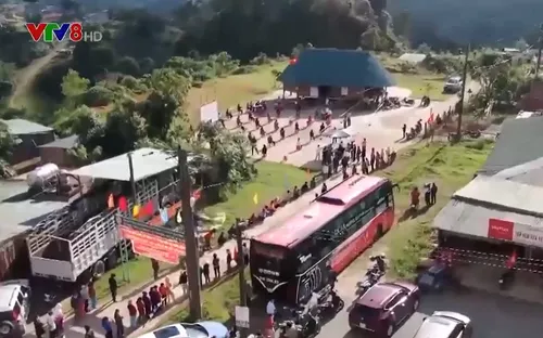 Ngày hội bầu cử sớm tại vùng biên giới Kon Tum