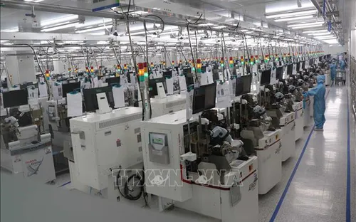 Các nhà máy lên phương án sản xuất khi phong toả