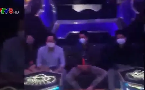 Xử phạt  2 quán karaoke vi phạm quy định phòng chống dịch tại TP Đà Lạt