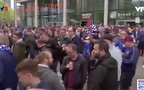 Nguy cơ dịch bệnh COVID-19 lan tràn tại châu Âu trong mùa EURO 2021