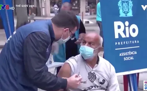 Có nên lựa chọn loại vắc-xin ngừa COVID-19 để tiêm?