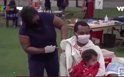 Mỹ cảnh báo đại dịch COVID-19 với những người chưa tiêm chủng