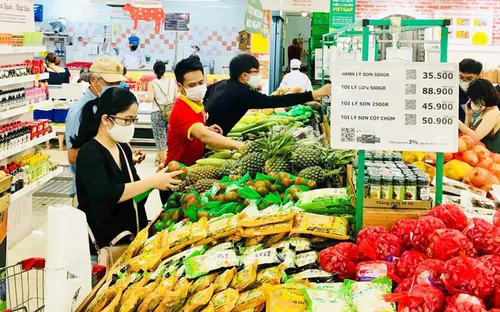 TP Hồ Chí Minh: Nhân viên siêu thị được lưu thông trên đường sau 18h