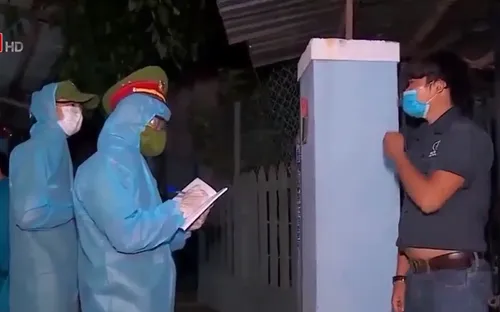 Những chiến sĩ công an không quản ngày đêm để truy vết COVID-19