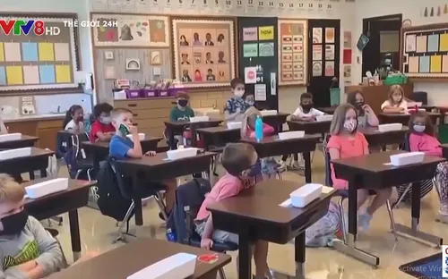 Tranh cãi chuyện học sinh đeo hay không đeo khẩu trang trong lớp tại Mỹ