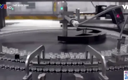 BioNTech và Moderna phát triển vắc-xin ngừa COVID-19 cho trẻ em