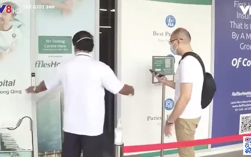 Phép thử cho chiến lược sống chung với COVID-19 của Singapore