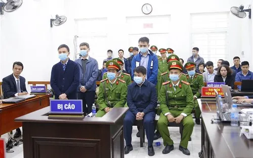 Truy tố ông Nguyễn Đức Chung trong vụ mua chế phẩm xử lý nước hồ ở Hà Nội