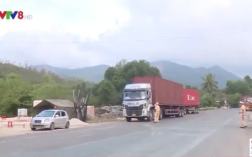 Bình Định tăng cường kiểm soát lái xe đường dài trong tỉnh