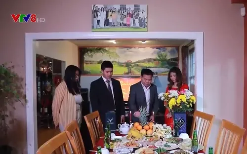 Bữa cơm Tết truyền thống Việt Nam trên đất Mỹ