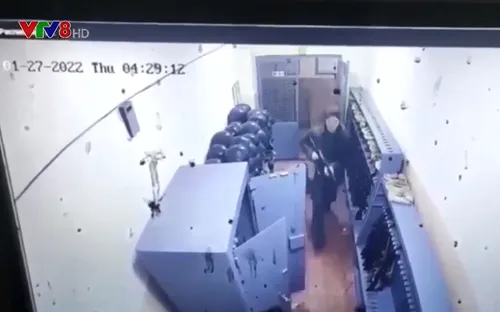 Nổ súng tại nhà máy tên lửa ở Ucraina