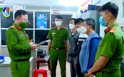 Khánh Hòa: Khởi tố, bắt tạm giam nhóm đối tượng cho vay nặng lãi