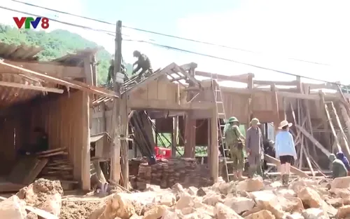 Người dân mong mỏi tái định cư bền vững