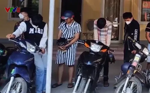 Công an TP Vinh kịp thời ngăn chặn nhóm thanh niên tụ tập đua xe