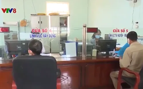 Miền núi với nỗi lo trống cán bộ