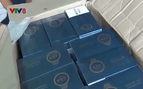 Đà Nẵng: Bắt 2 đối tượng mua bán thuốc lá điếu nhập lậu