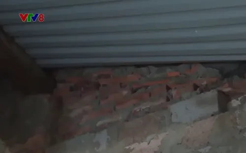 Người dân Nghệ An sống thấp thỏm lo âu trong khu tập thể cũ