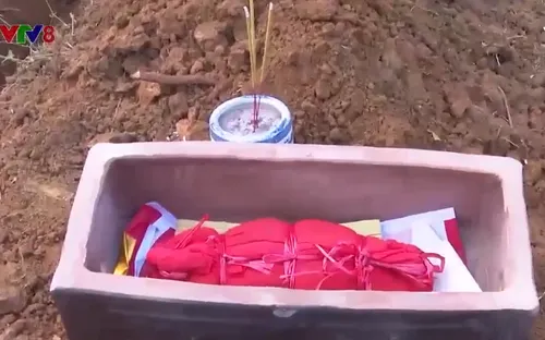 Thanh Hóa quy tập 8 hài cốt liệt sĩ ở vườn nhà dân