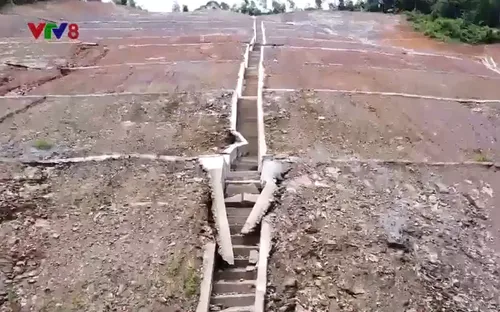 Thanh Hóa: Sơ tán khẩn cấp học sinh đến nơi an toàn