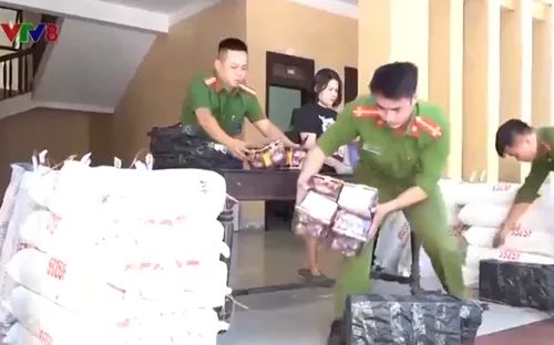 Thủ đoạn mới trong buôn lậu pháo nổ