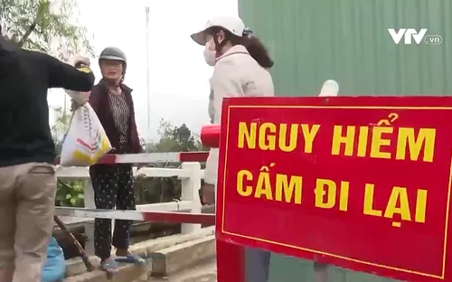 Cầu liên xã hỏng, cuộc sống của người dân bị đảo lộn