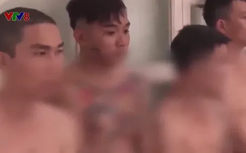 Bắt nhóm cướp dùng vũ khí "nóng" uy hiếp cướp tài sản