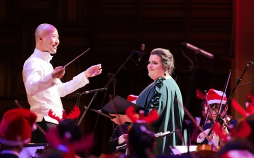 Giọng nữ cao Thụy Điển Asa Jager thăng hoa tại VNAMYO Christmas Concert