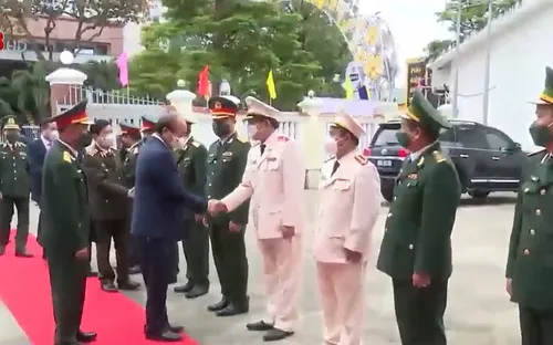 Chủ tịch nước thăm, chúc Tết tại Đà Nẵng