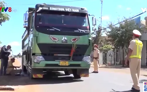 Đăk Nông: Tăng cường kiểm soát xử lý xe quá tải trọng