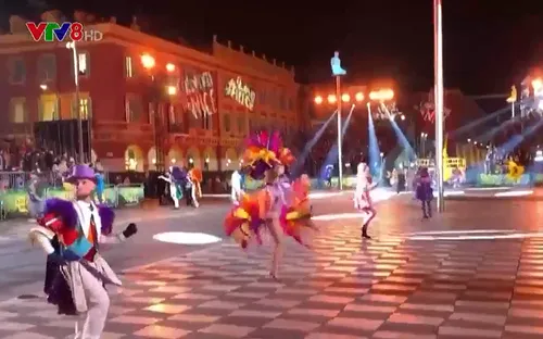 Sự trở lại của Lễ hội hóa trang Nice Carnival tại Pháp
