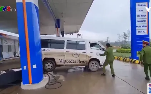 Nhiều bất cập từ các loại xe chuyển tải