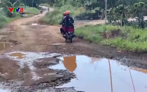 Đắk Nông: Nhiều tuyến đường liên xã xuống cấp hư hỏng