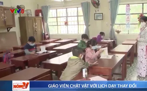 Chật vật dạy và học trong dịch bệnh COVID-19