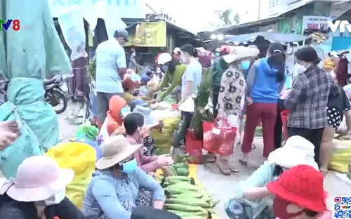 Sôi động chợ Mở Ngọ của người dân Nam Trung bộ