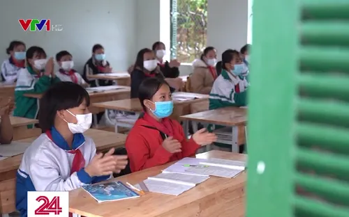 Niềm vui mới từ ngôi trường vùng cao từng đối mặt với COVID-19
