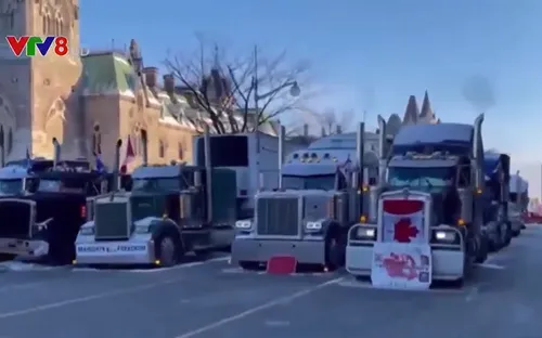 Thủ đô Canada ban bố tình trạng khẩn cấp vì biểu tình
