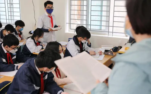 Hà Nội: Các trường lập nhóm gia đình tự quản để nắm bắt tình hình sức khỏe học sinh