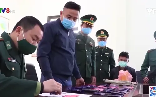 Thanh Hóa: Bắt quả tang đối tượng vận chuyển 6.000 viên ma túy tổng hợp