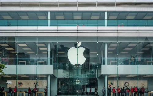 Apple, Nike ngừng bán hàng tại Nga