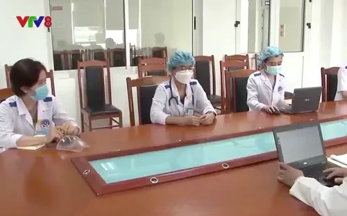 Mạng lưới "Thầy thuốc đồng hành cùng F0" tại nhà ở Đà Nẵng