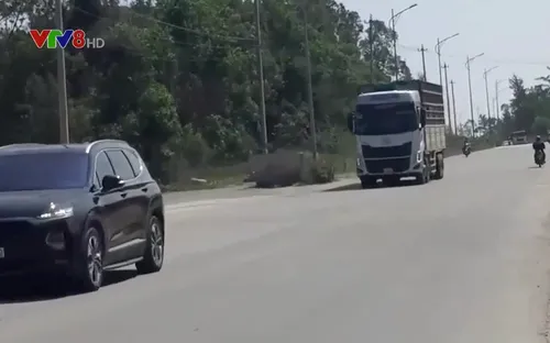 Khu kinh tế Dung Quất vắng bóng xe tải