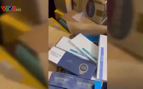 Đà Nẵng: Bắt quả tang vụ vận chuyển thuốc lá lậu