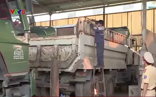 Vấn nạn xe cơi nới mất an toàn giao thông ở Thừa Thiên - Huế