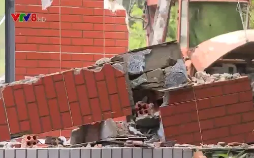 Cưỡng chế công trình vi phạm trật tự xây dựng tại Nha Trang