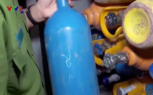 Gian nan cuộc chiến chống khí cười