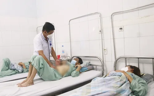 Mùa hè - cẩn trọng với bệnh lý rối loạn tiêu hóa