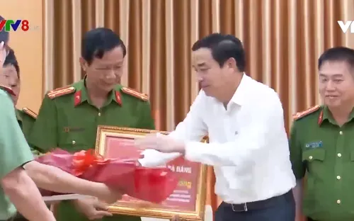 Đà Nẵng: Khen thưởng thành tích phá chuyên án lớn.