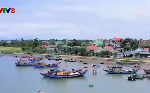 Ngư dân Quảng Trị gặp khó khăn do cửa biển và cửa sông cạn